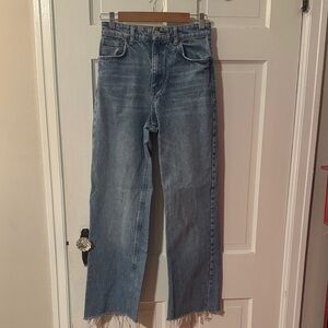 Zara Wide Leg Light Wash Raw Hem Jeans Denim Size 4